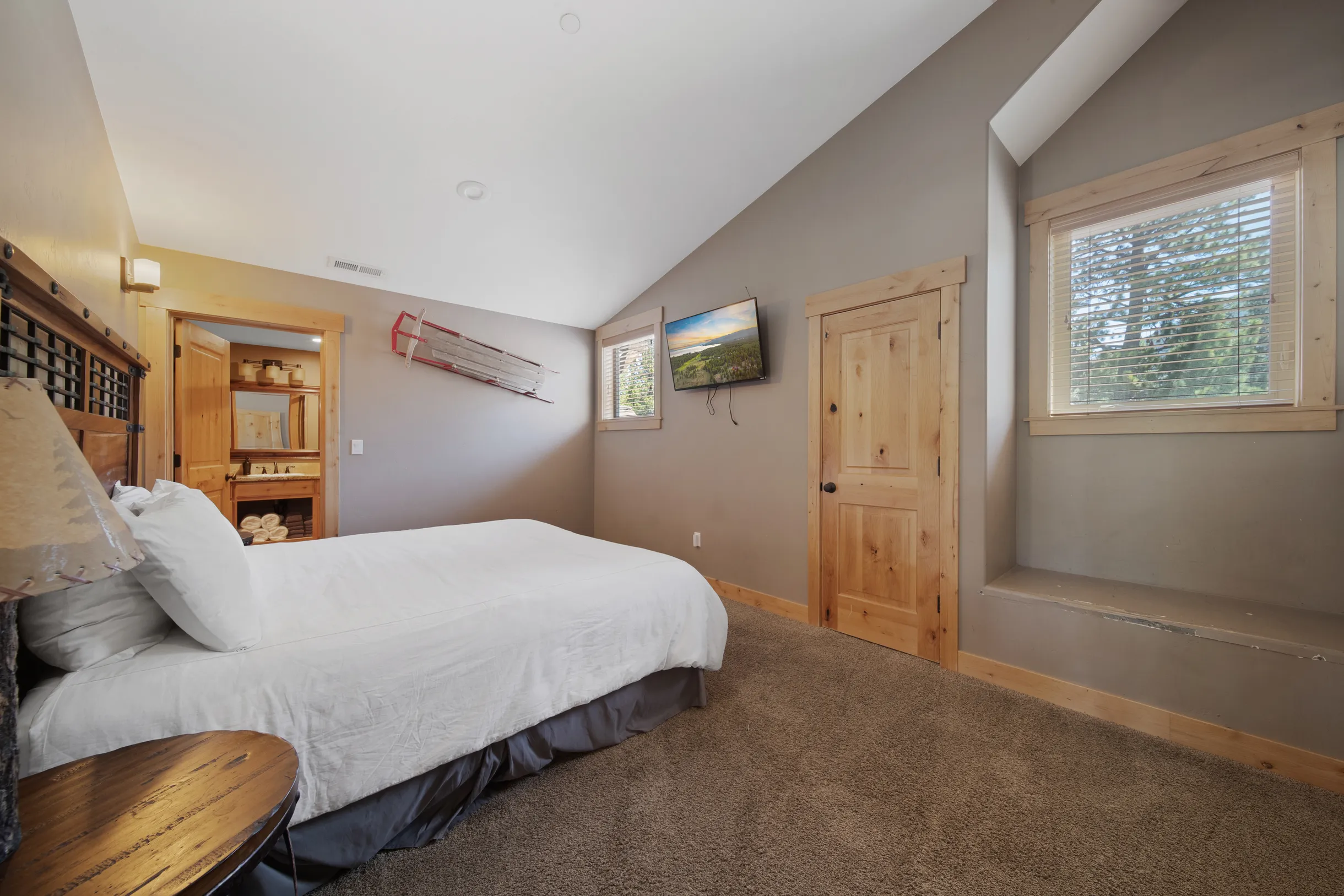 Wander Tahoe Meadow #122