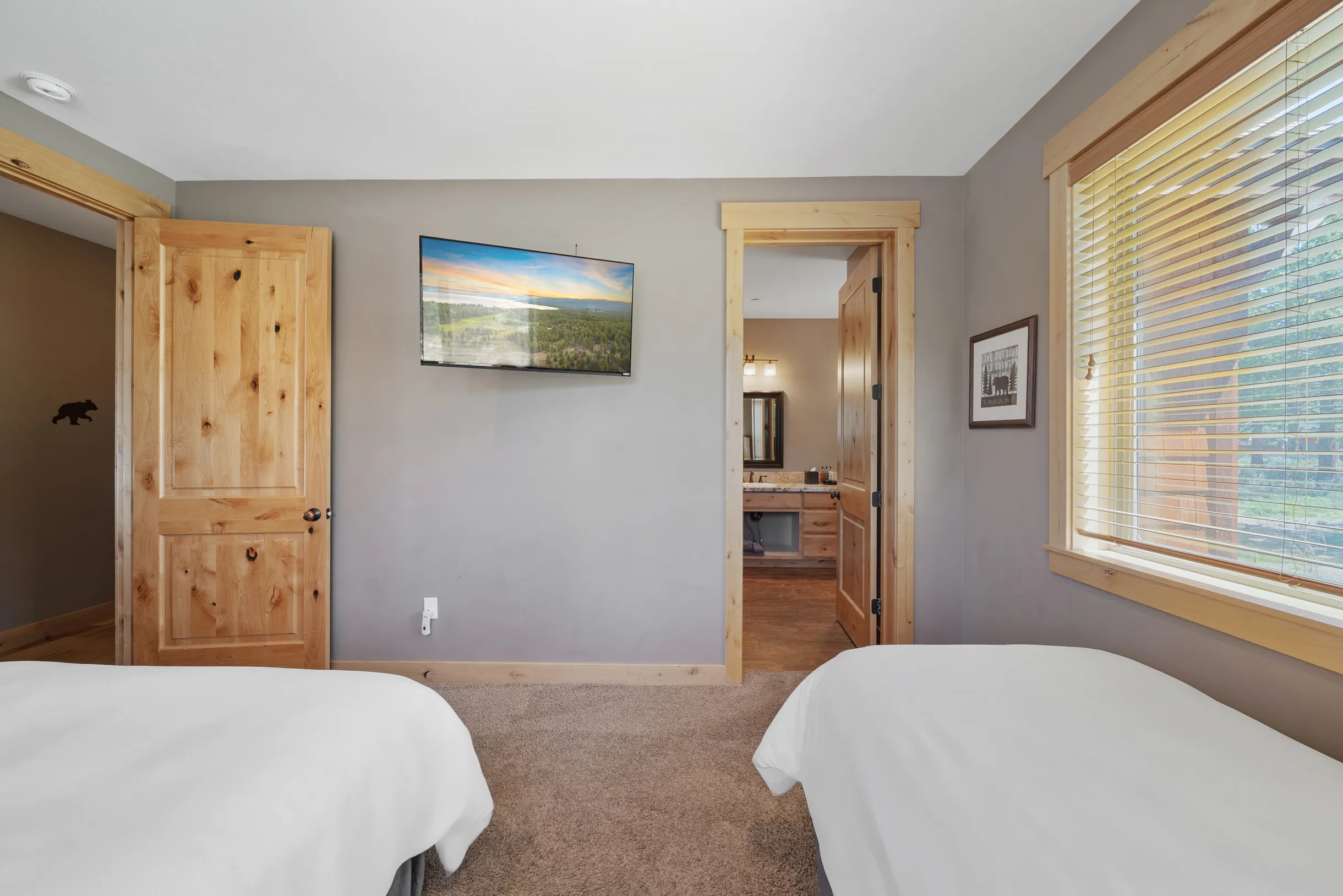 Wander Tahoe Meadow #123