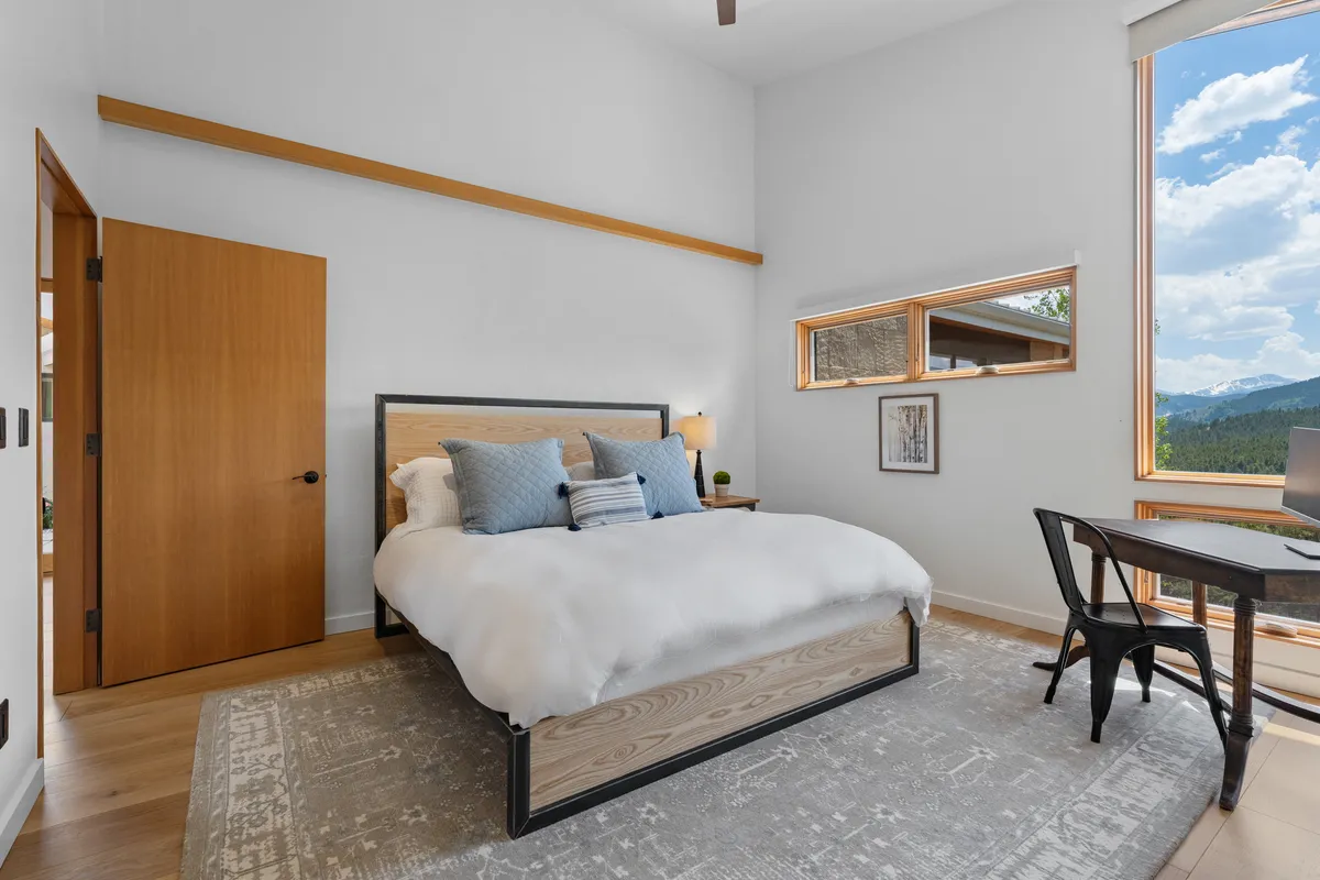 Bedroom 3 image