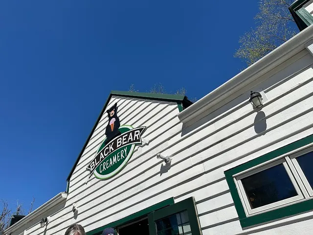 Three Notch'd Brewery, Distillery & Craft Kitchen - Nelson County