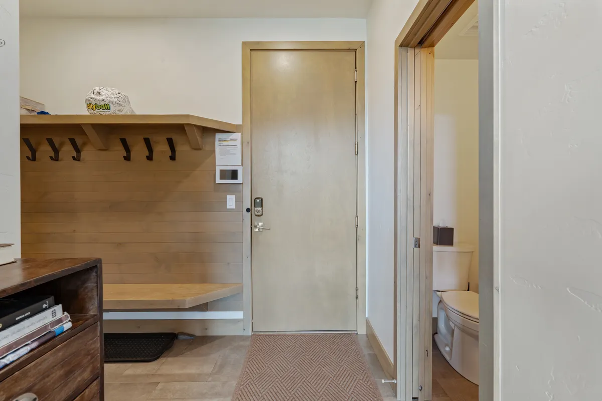 Wander Winter Park Manor