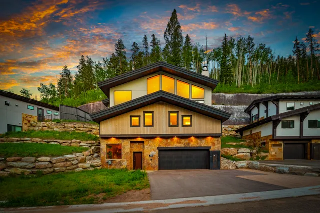 Wander Vail Mountain