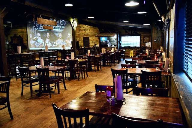 Hochatown Saloon