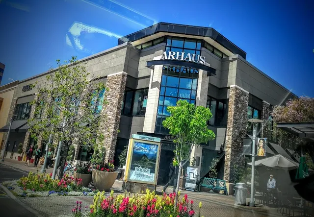 Biltmore Fashion Park