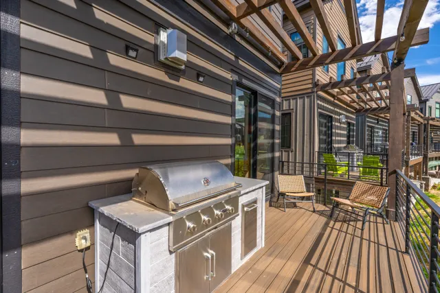 Wander Winter Park Pines #4