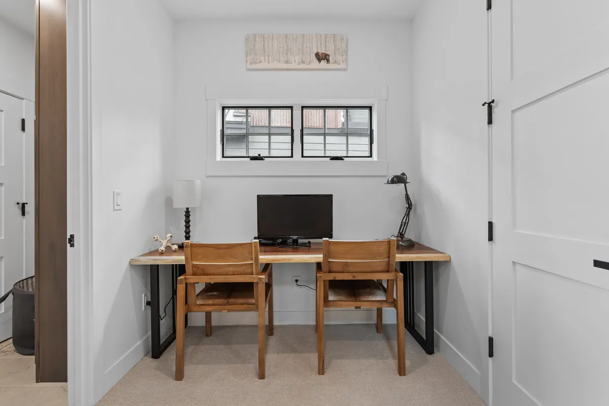 Wander Winter Park Pines