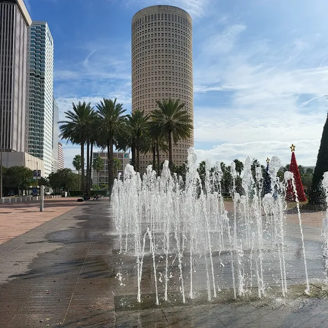 Curtis Hixon Waterfront Park