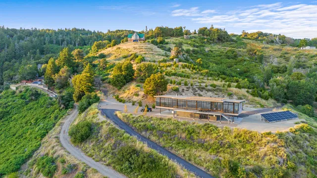 Wander Palomar Mountain