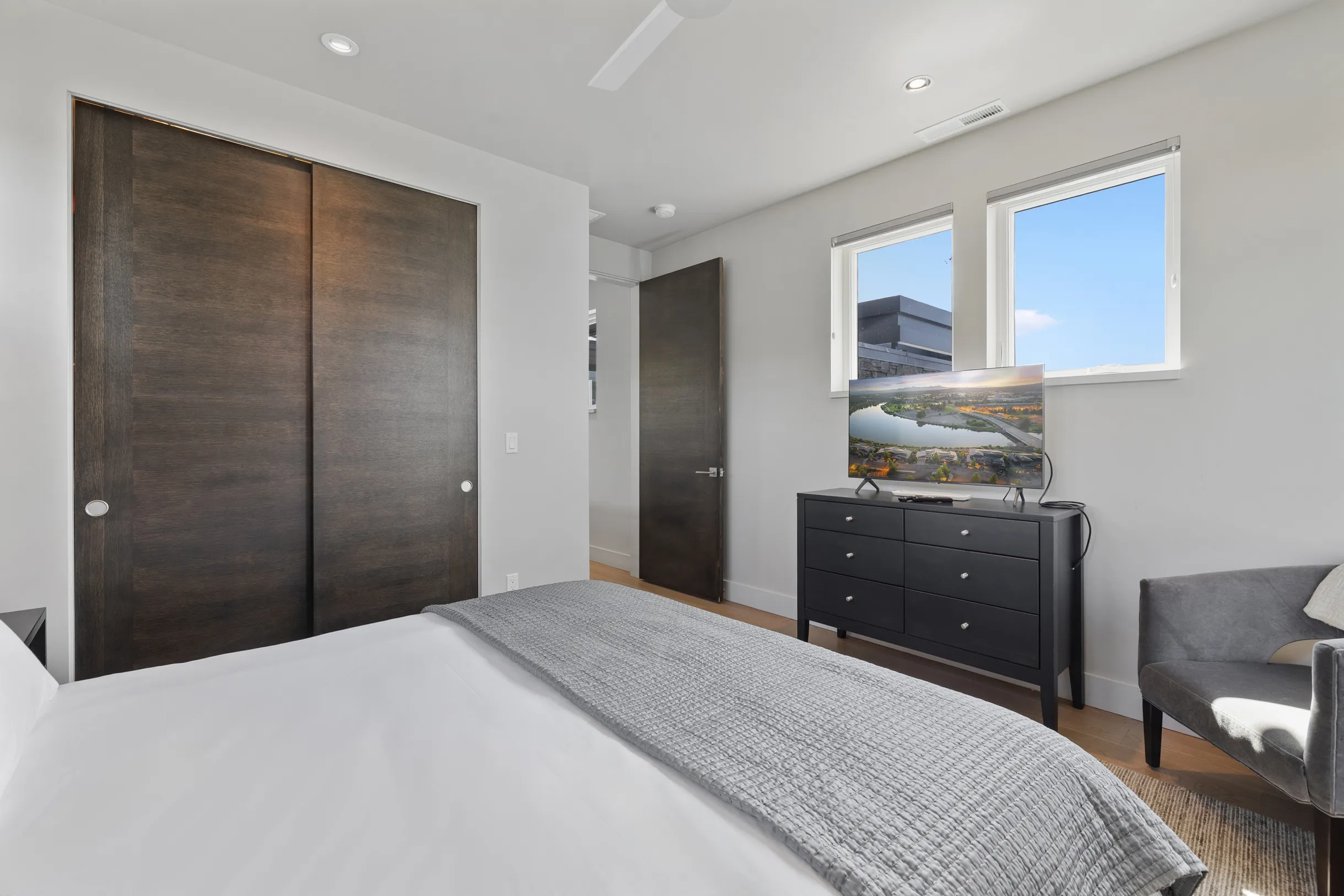 Wander Bend Riverside #64