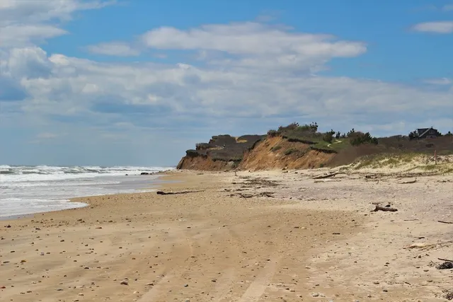 Ditch Plains Beach