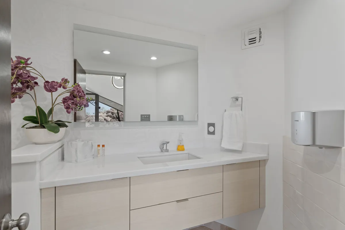 Wander Camelback Valley