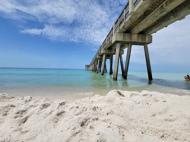Russell-Fields Pier