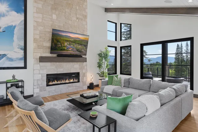 Wander Winter Park Summit