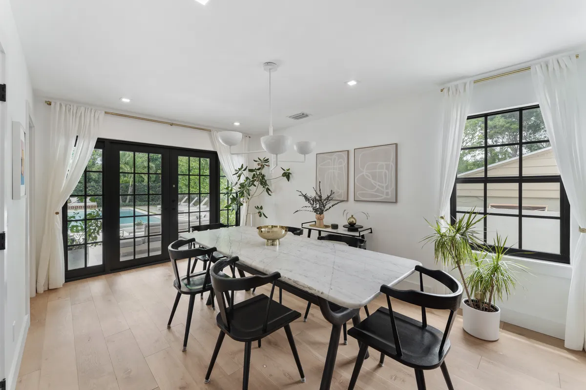 Wander Palm Beach Horizon