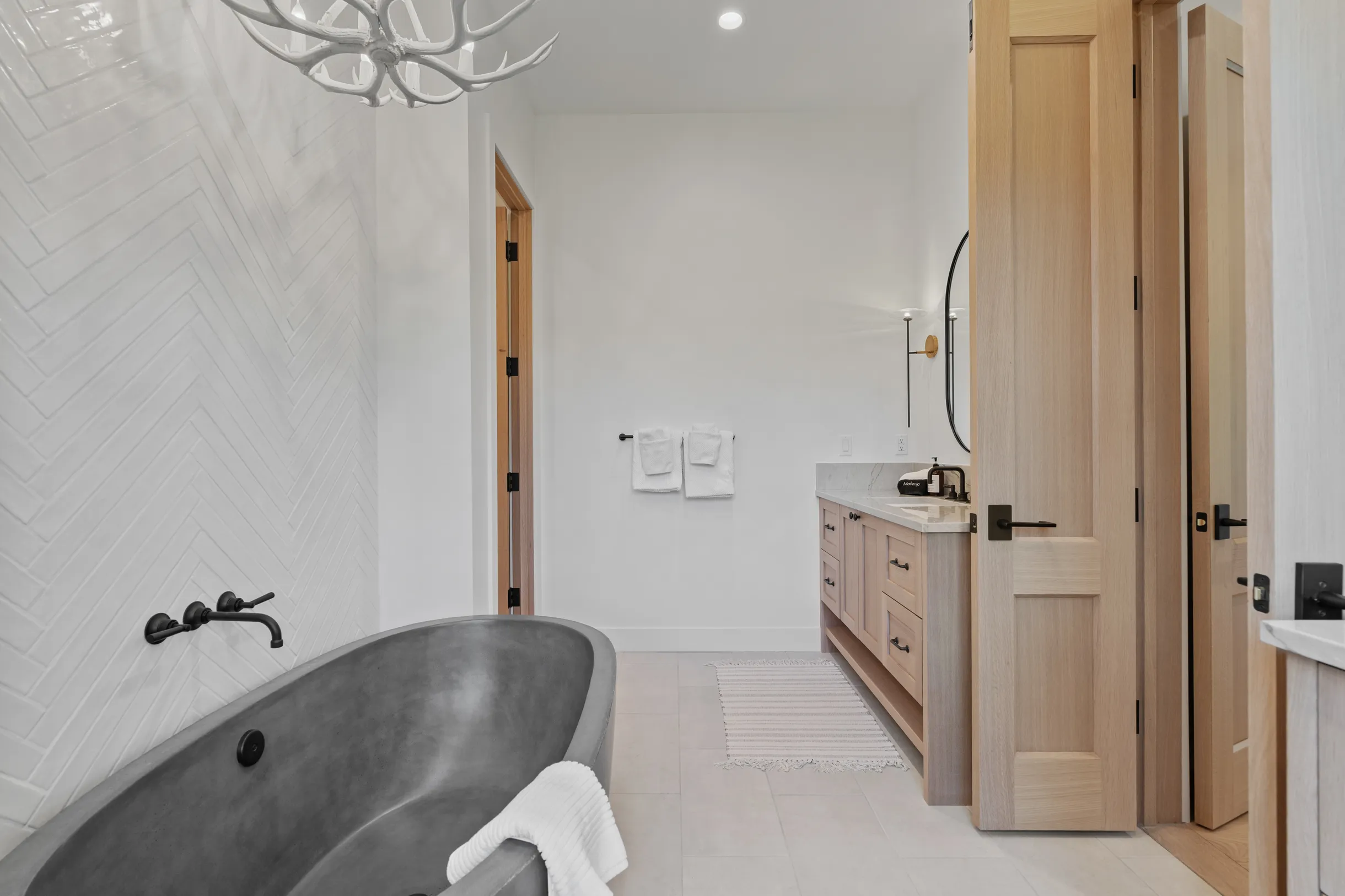 Wander Winter Park Roam #92