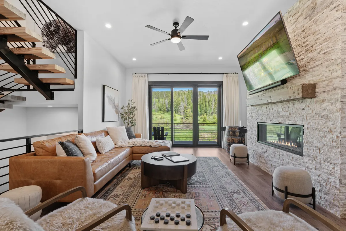 Wander Winter Park Ridge