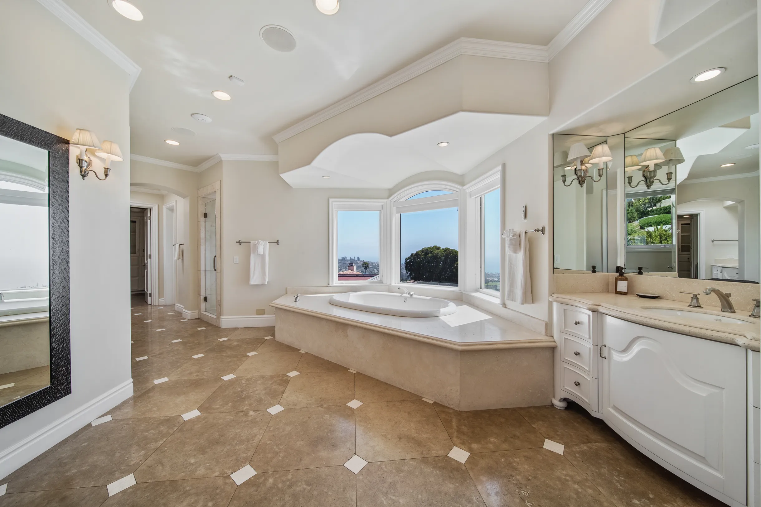 Wander La Jolla Glow #5