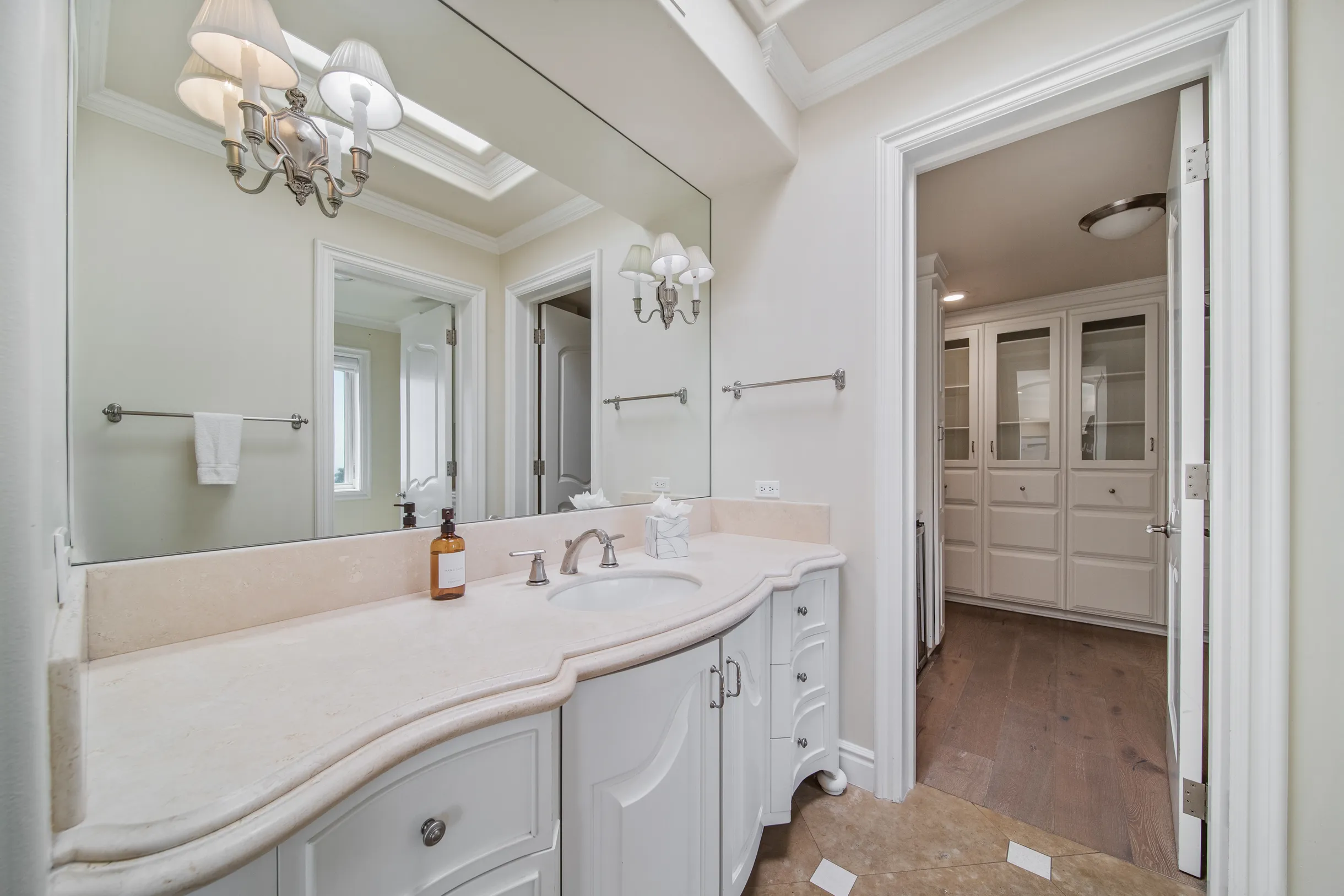 Wander La Jolla Glow #109