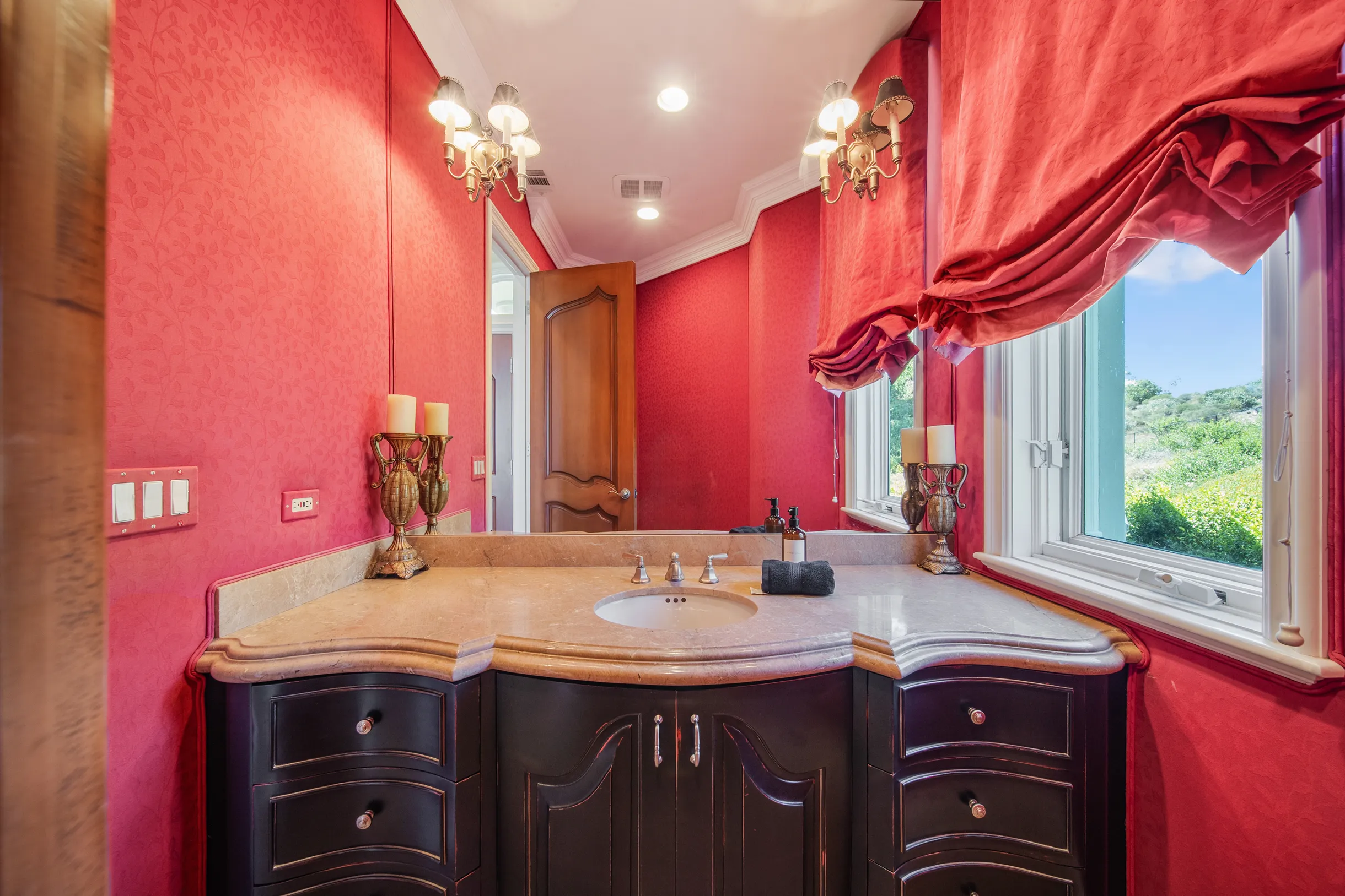 Wander La Jolla Glow #38