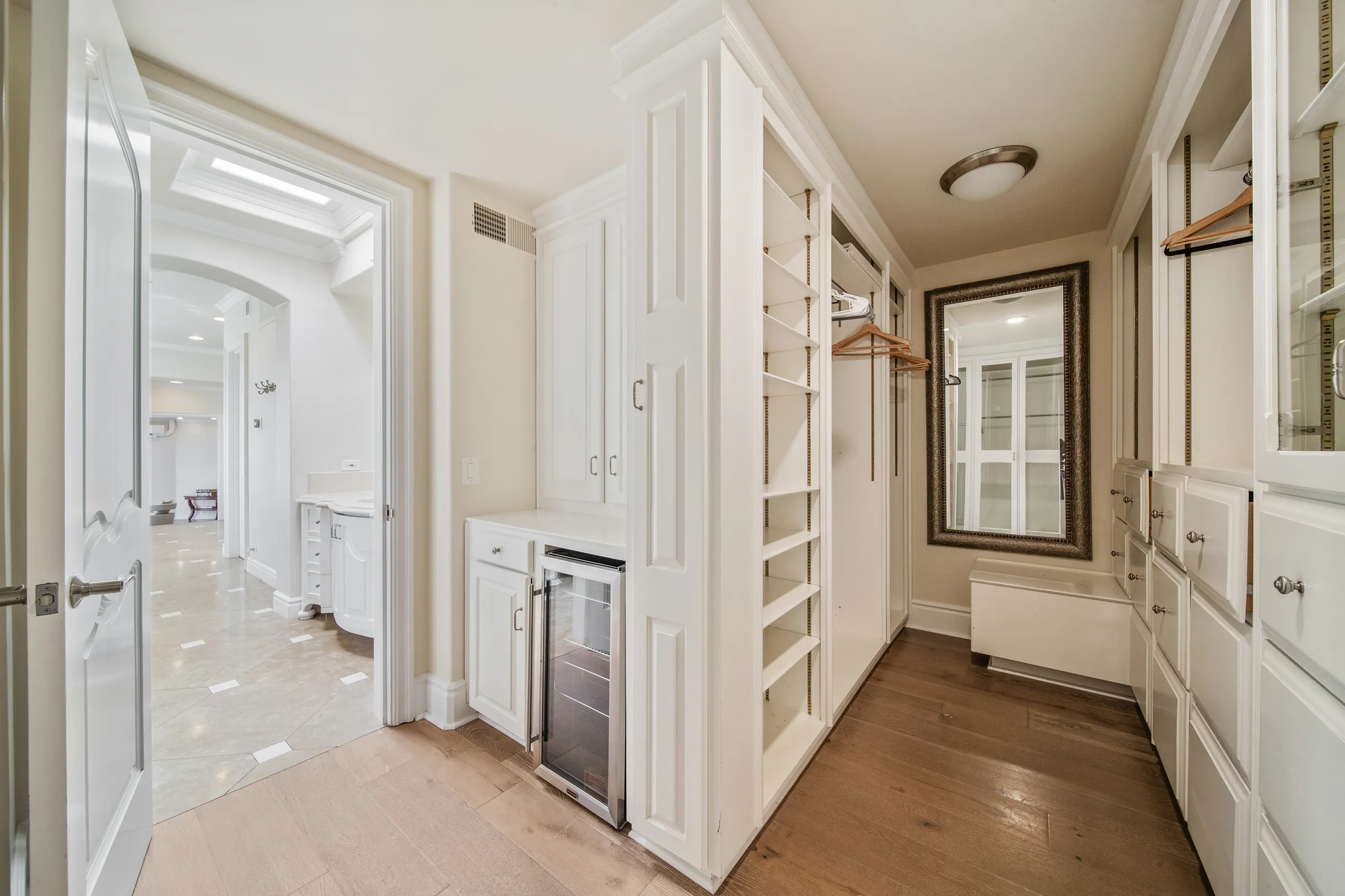 Wander La Jolla Glow #115