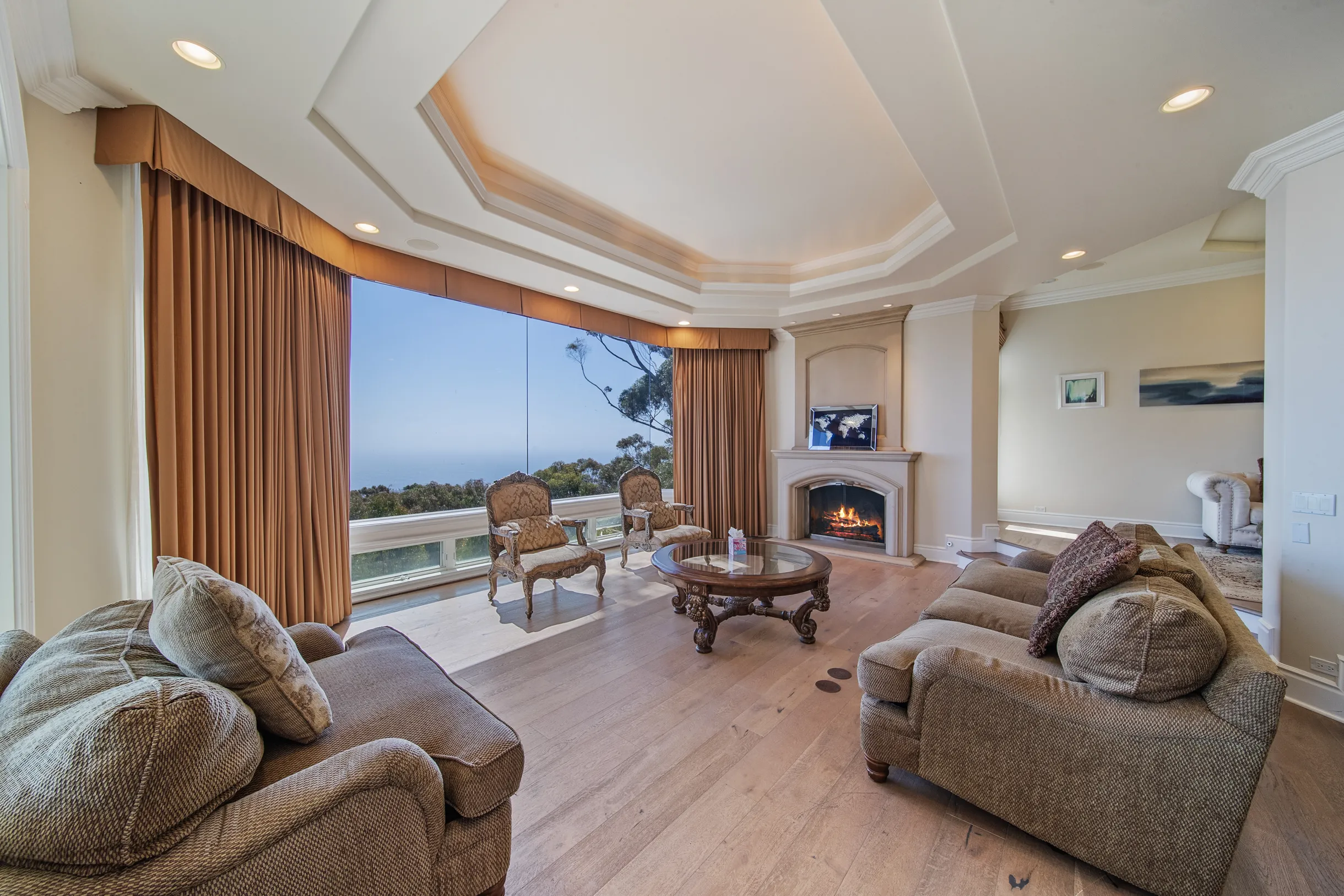 Wander La Jolla Glow #70