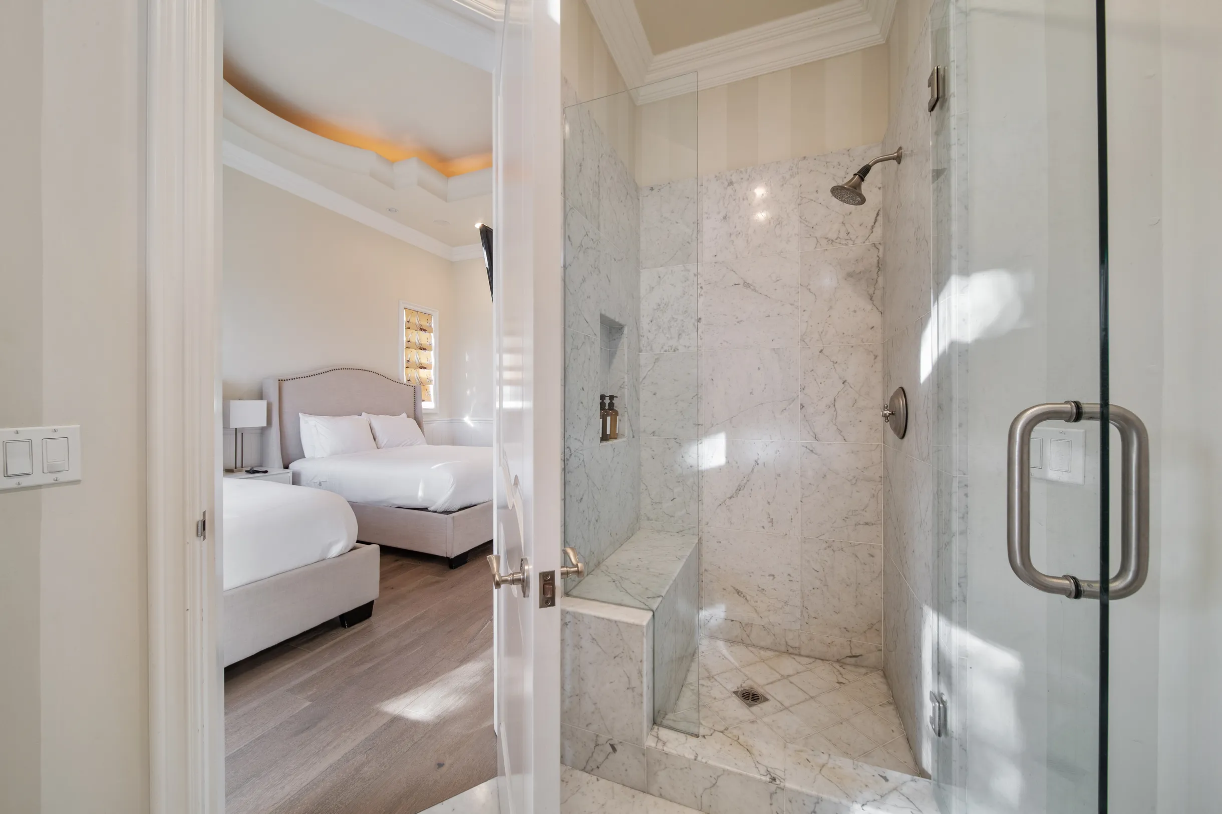 Wander La Jolla Glow #72