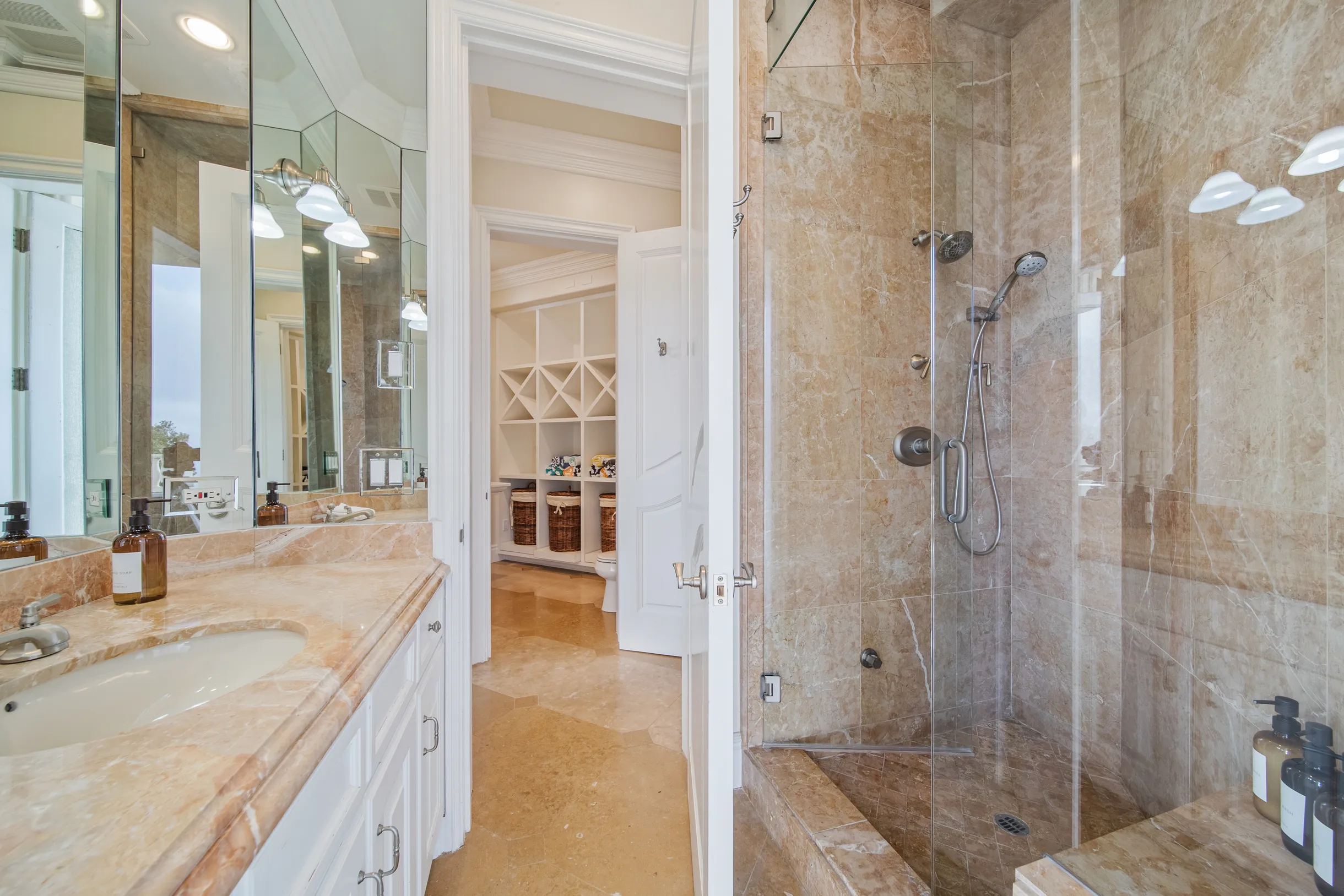 Wander La Jolla Glow #57