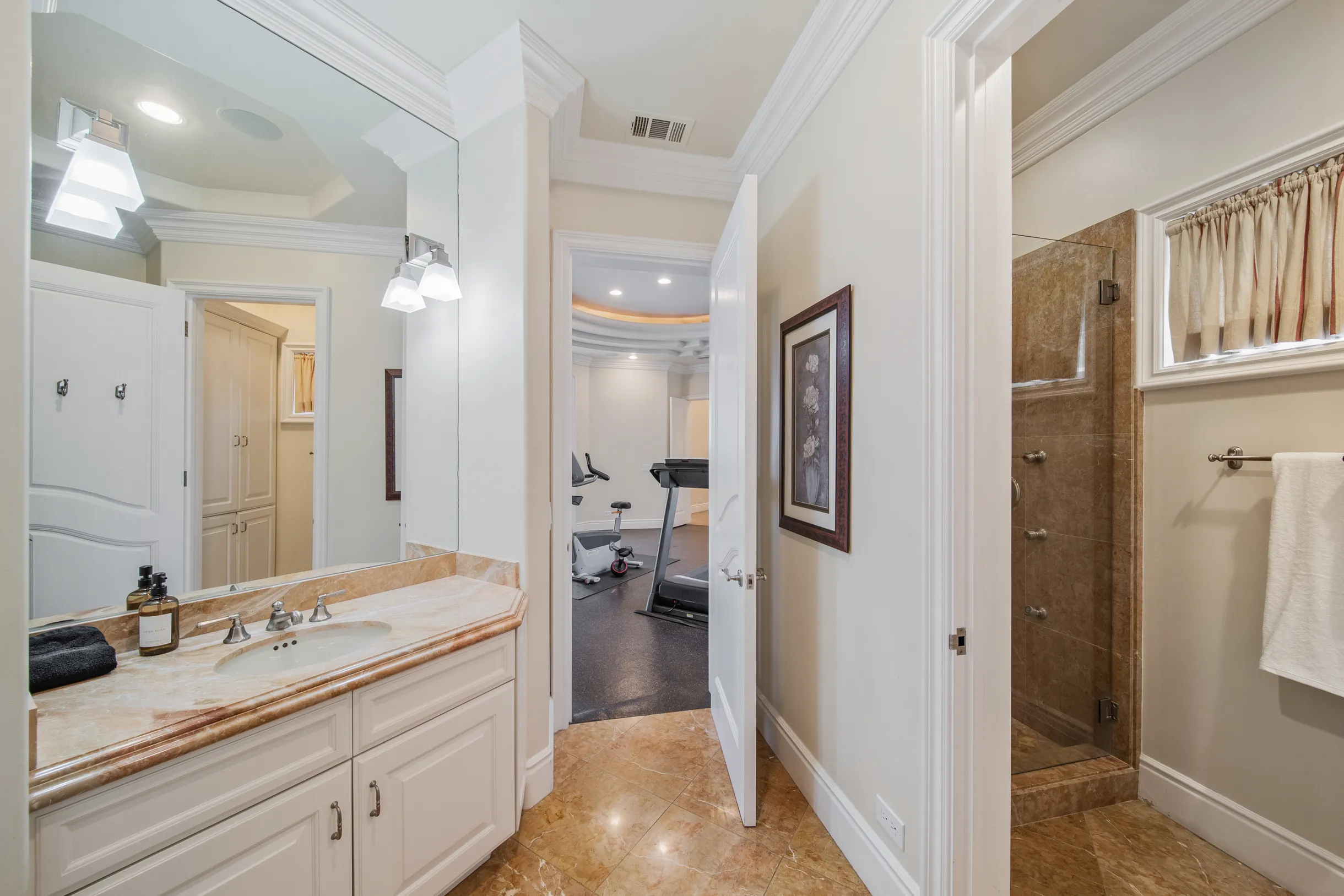 Wander La Jolla Glow #28