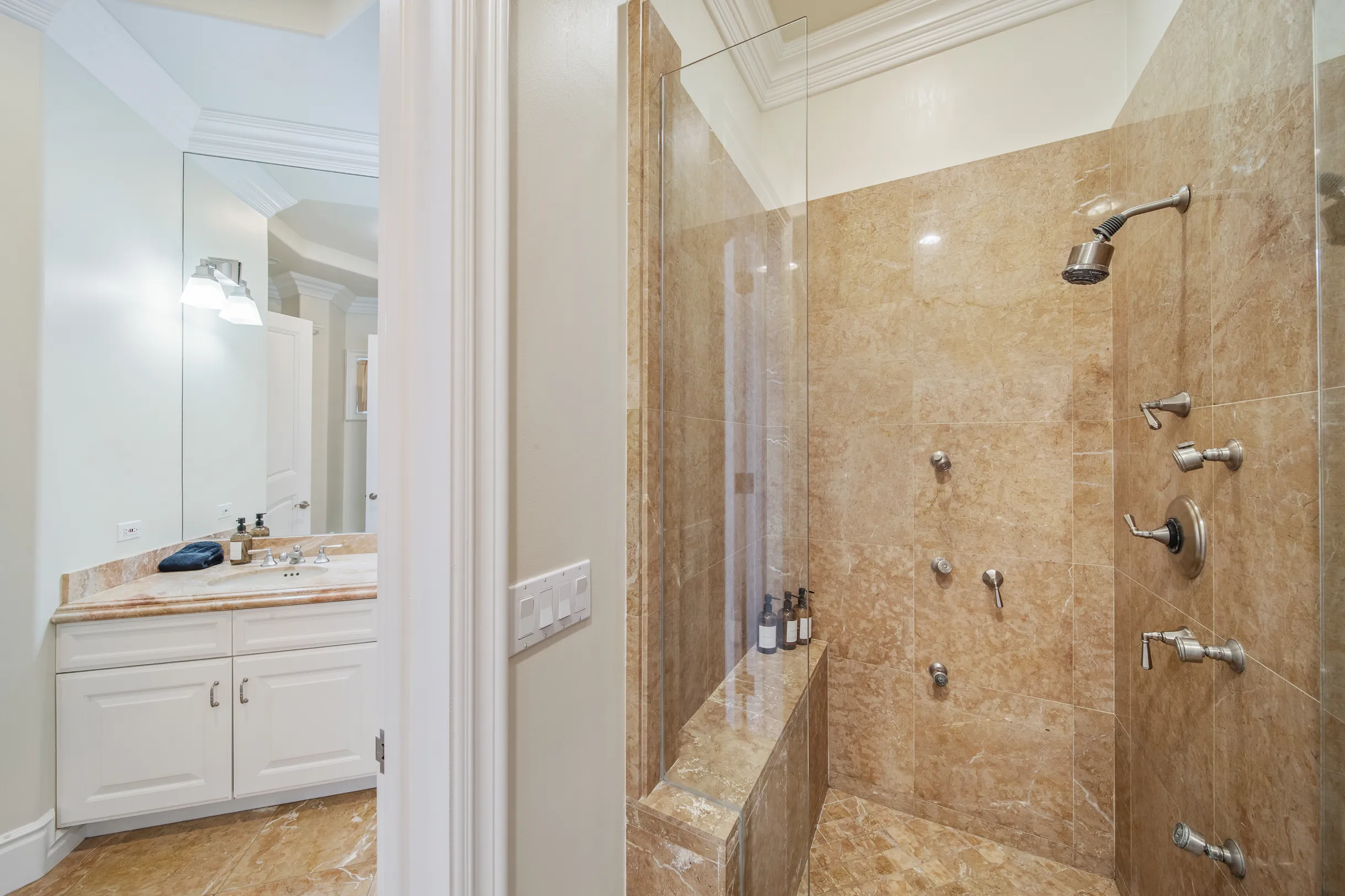 Wander La Jolla Glow #61