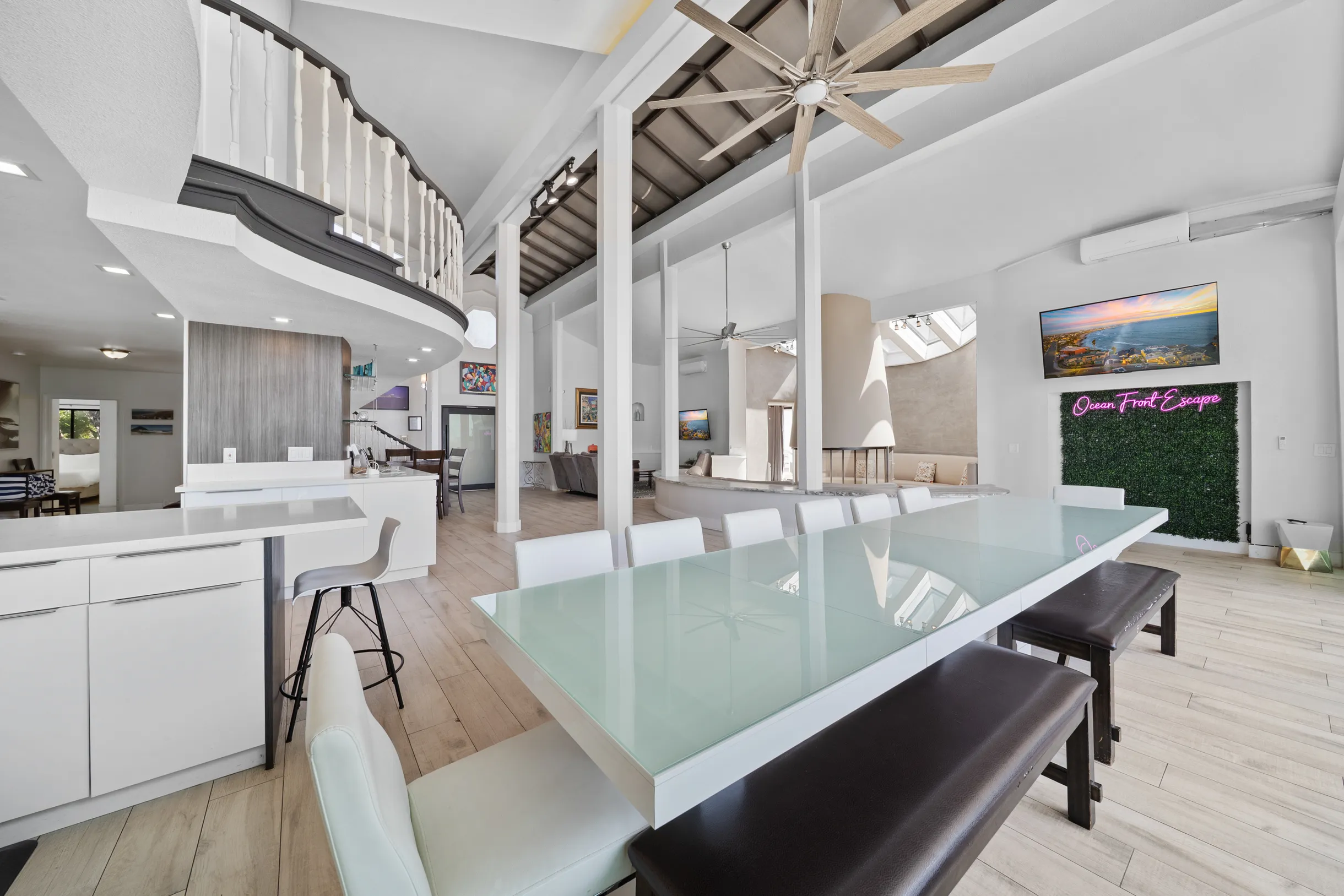 Wander La Jolla Tides #85