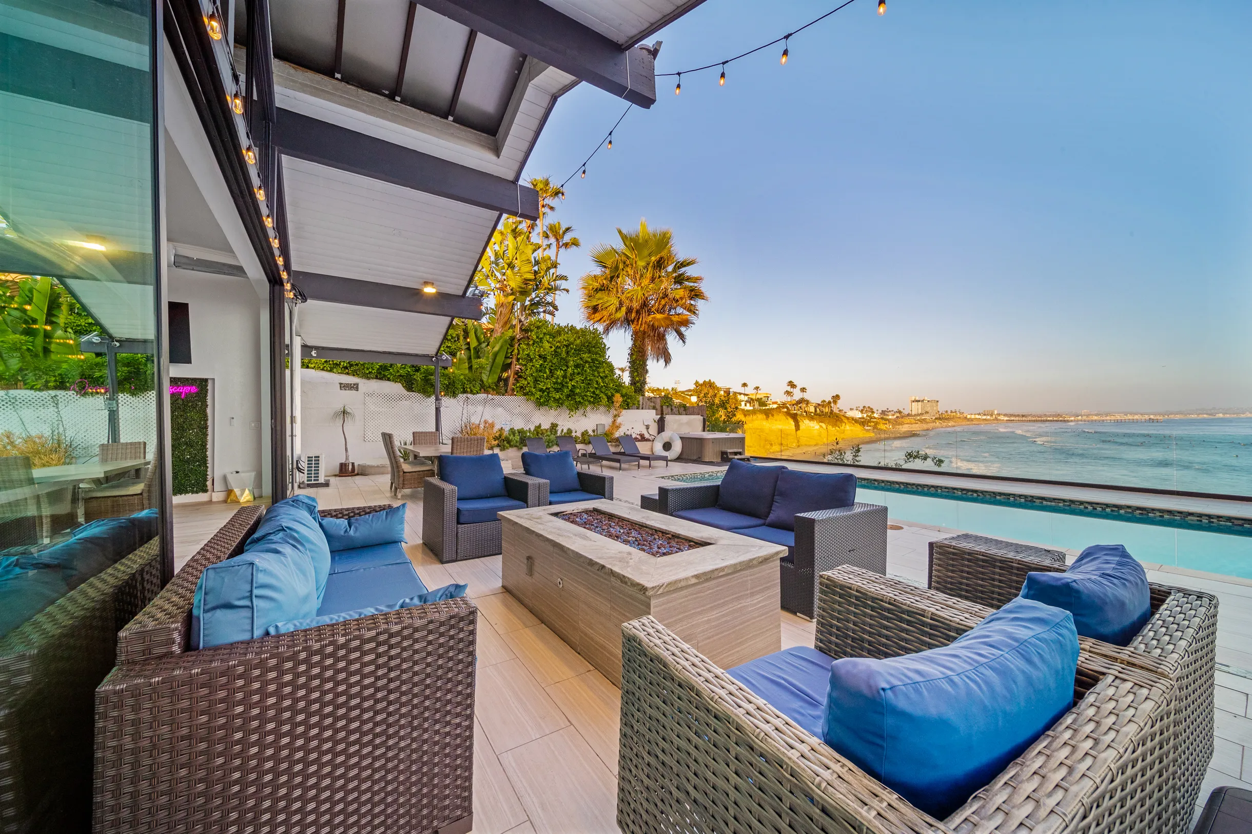 Wander La Jolla Tides #112