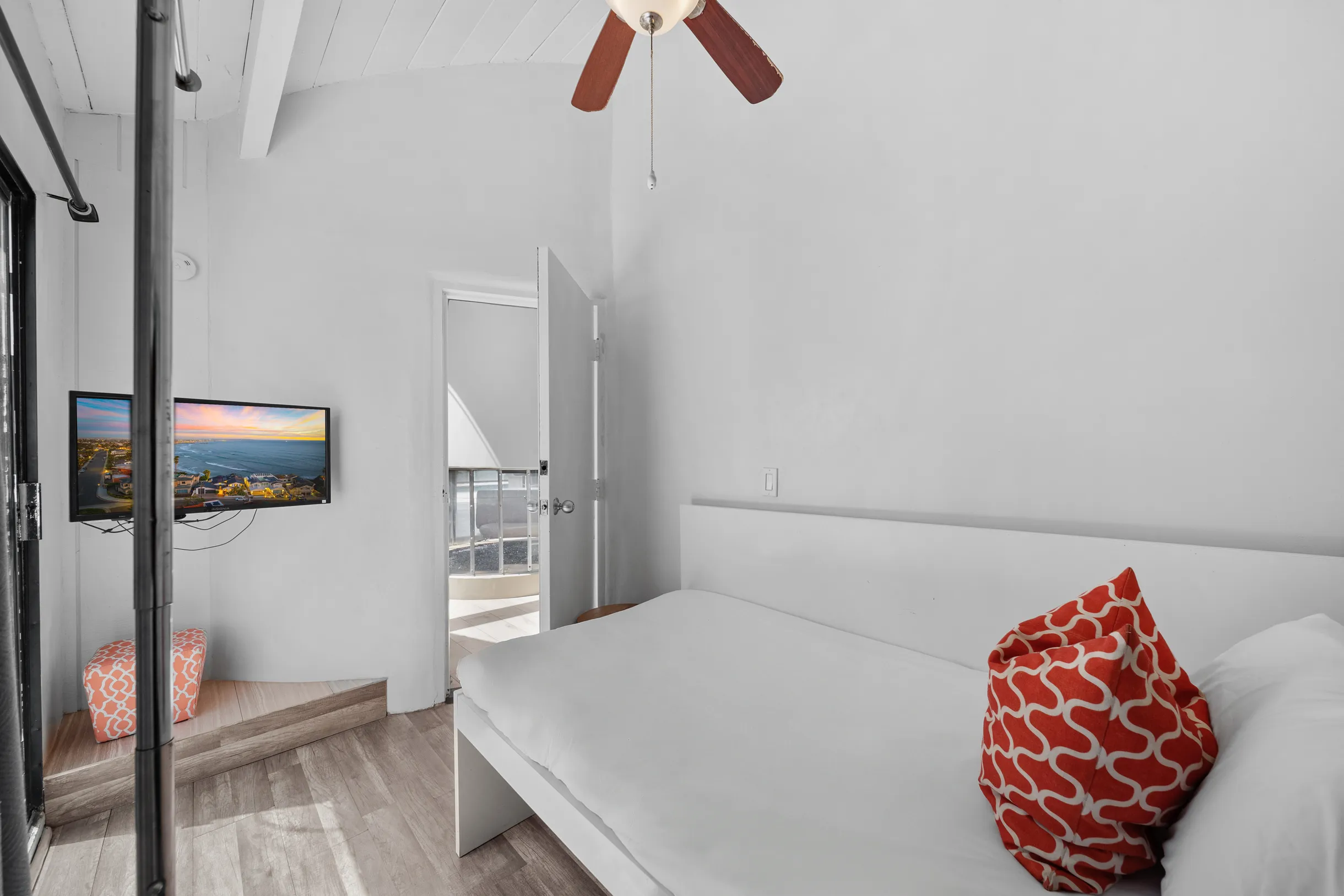 Wander La Jolla Tides #55