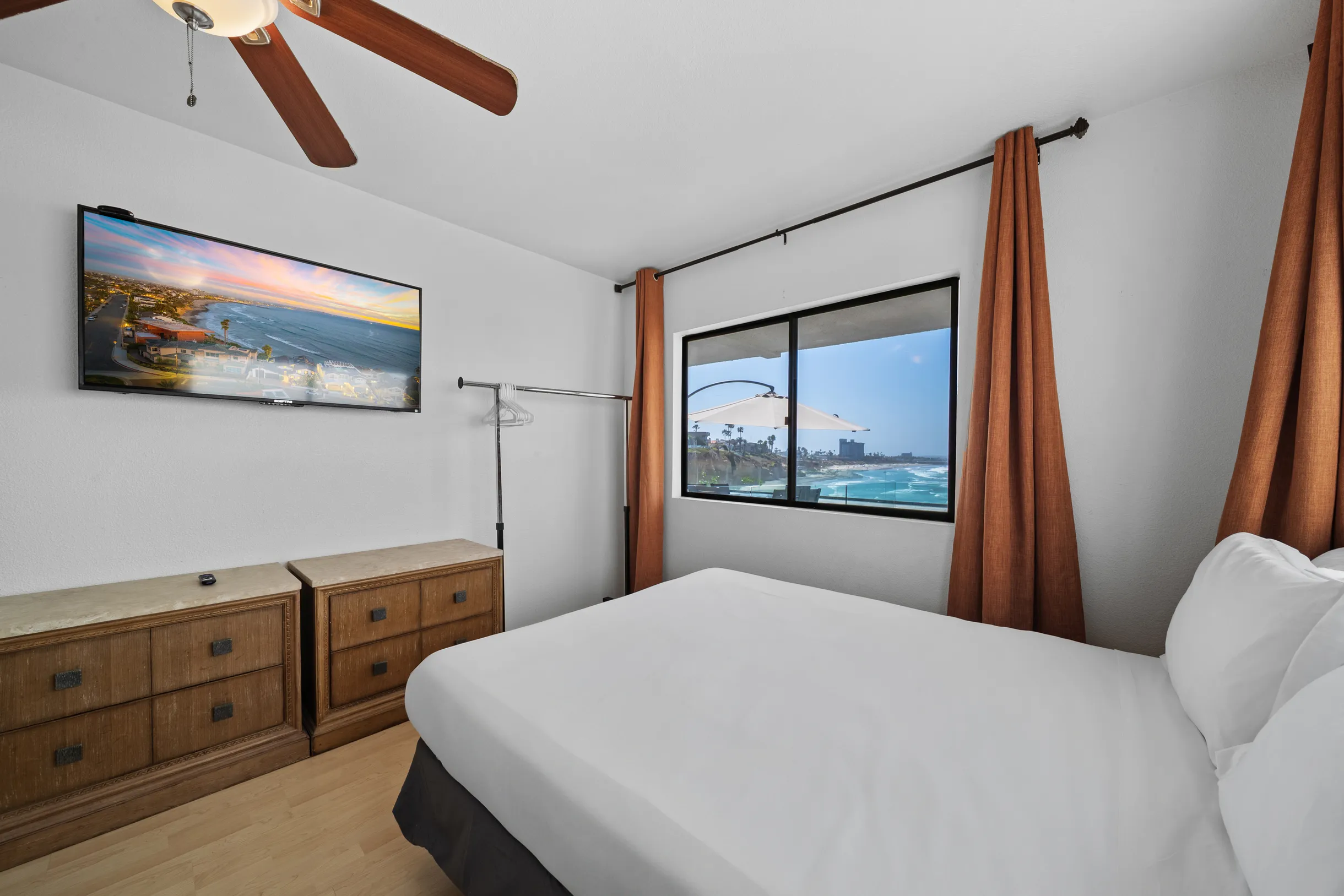 Wander La Jolla Tides #73