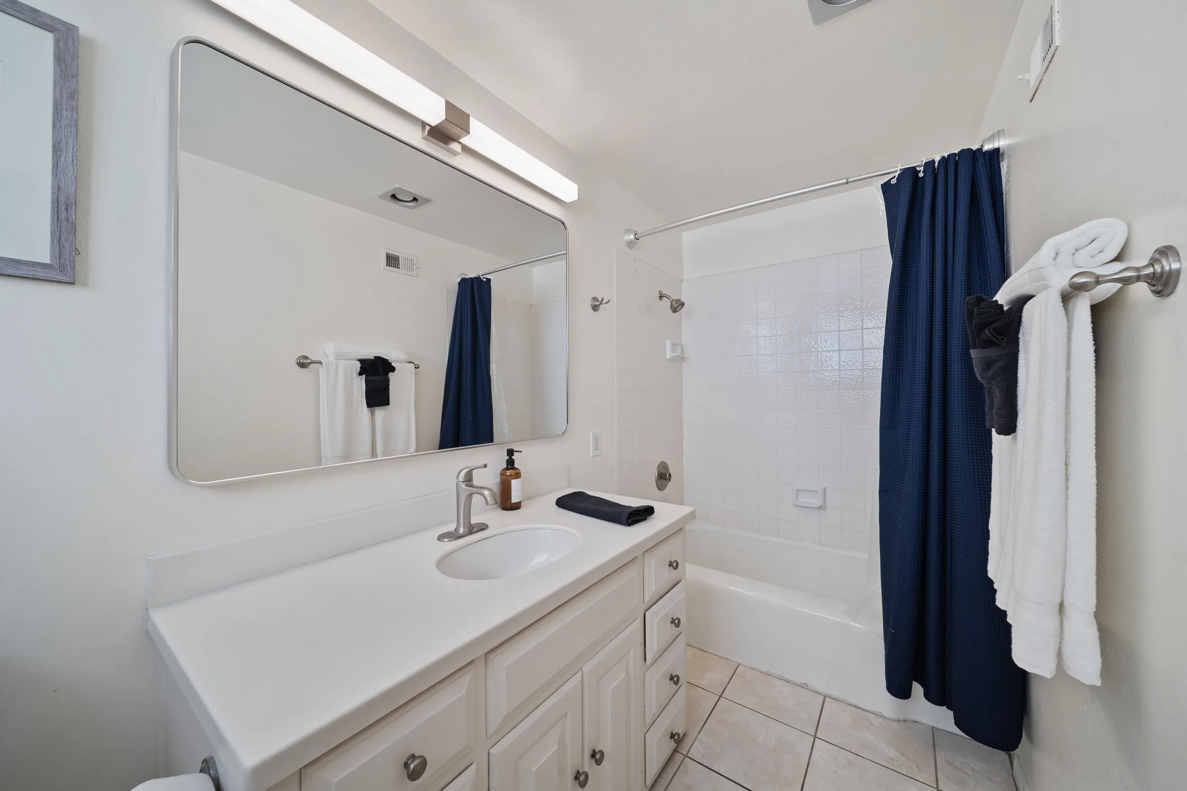 Wander La Jolla Tides #33