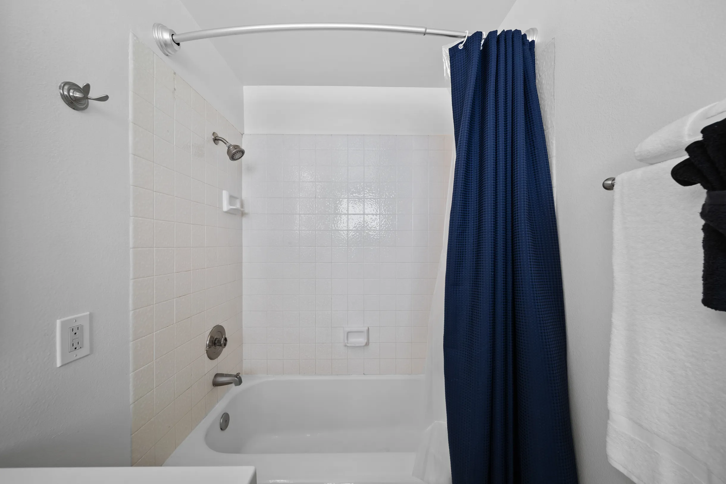 Wander La Jolla Tides #74