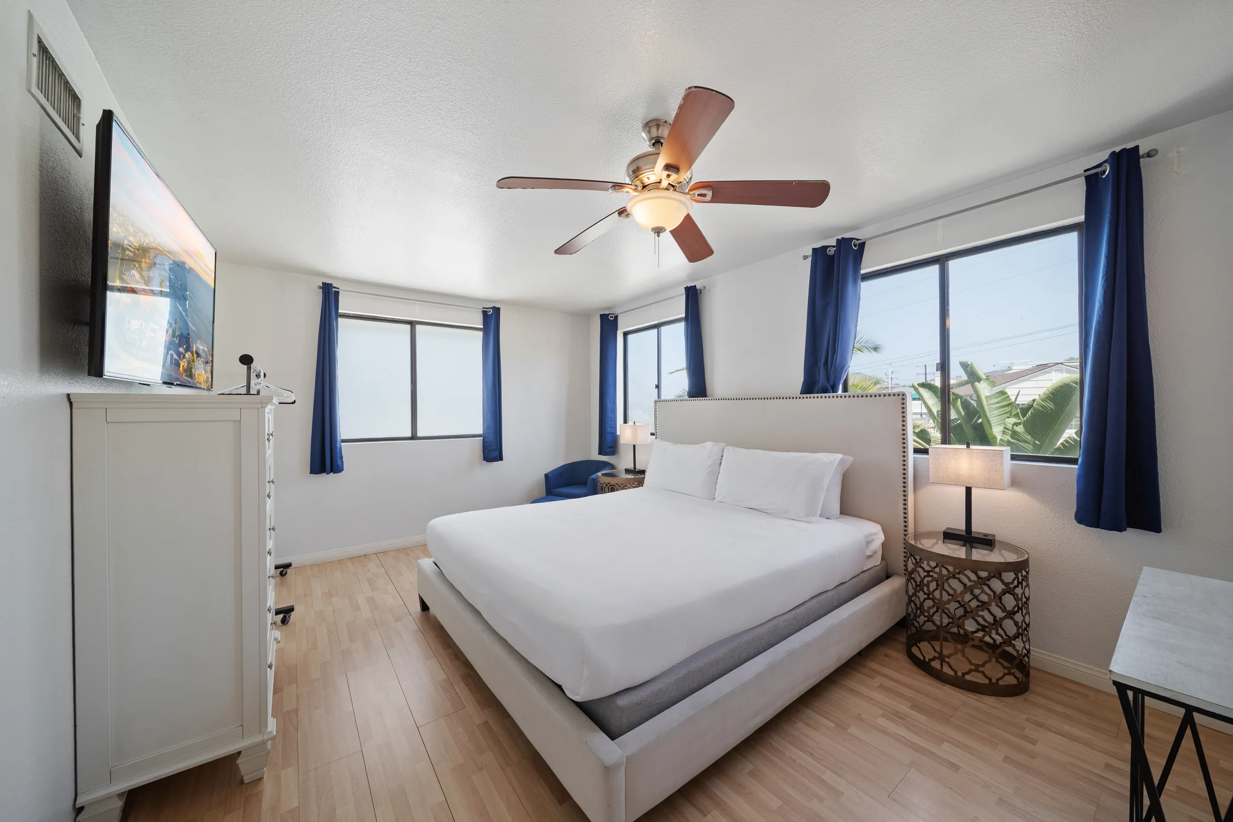 Wander La Jolla Tides #16