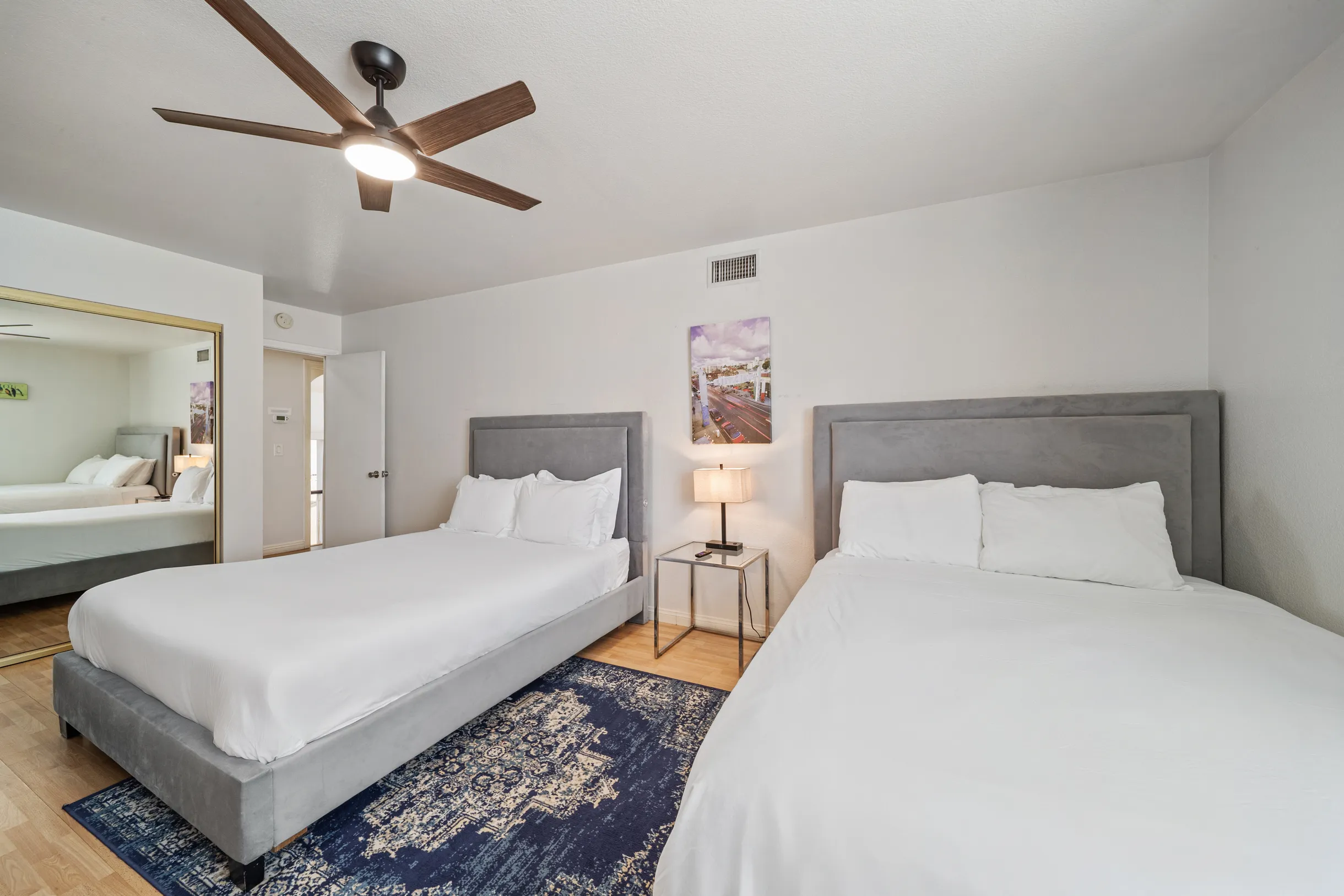 Wander La Jolla Tides #40