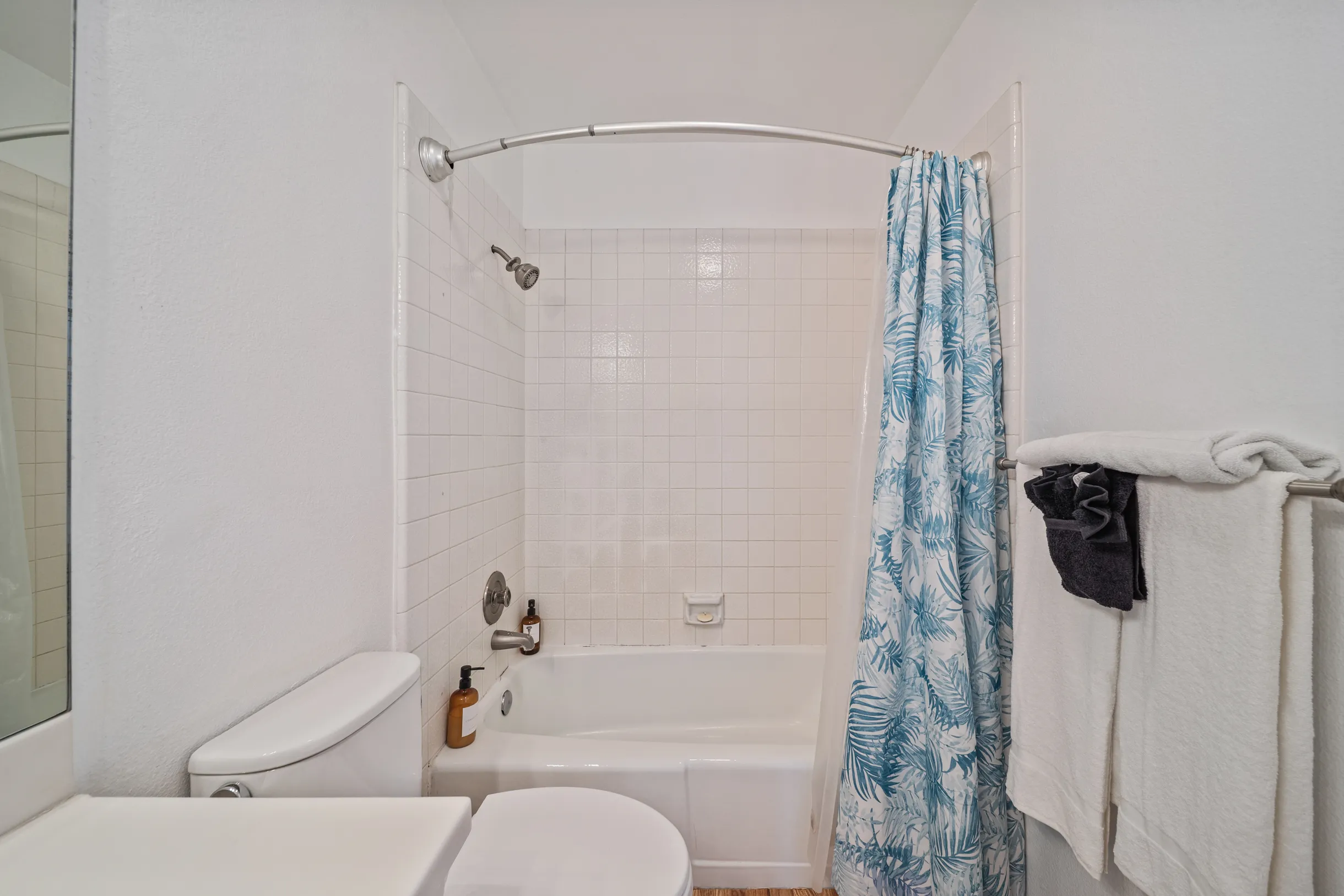 Wander La Jolla Tides #43