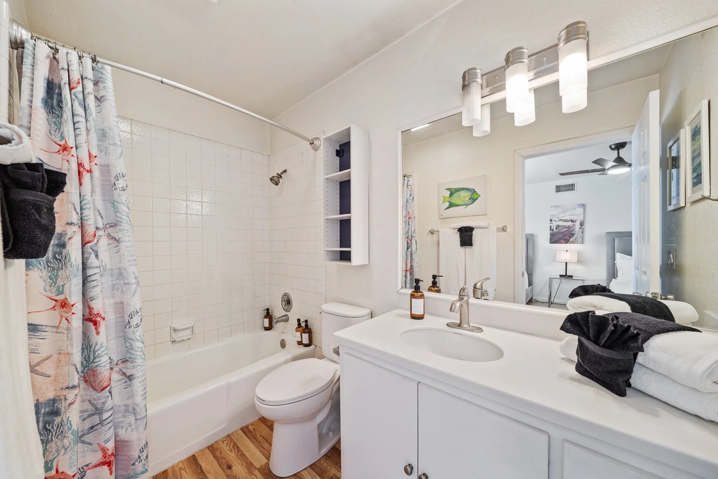 Wander La Jolla Tides #18