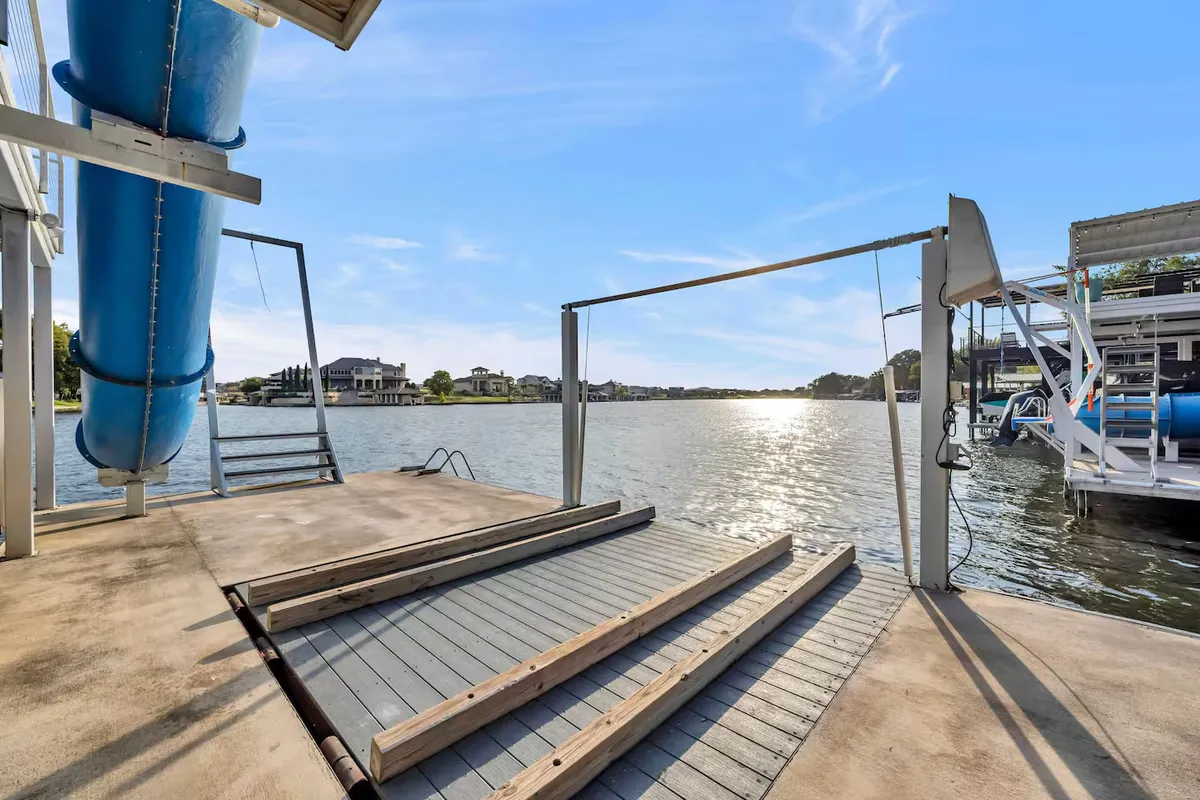 Wander Kingsland Lake #58