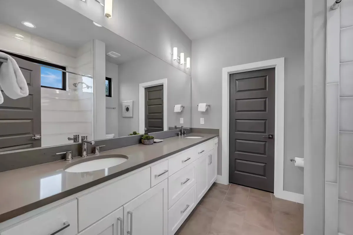 Wander Kingsland Lake #4