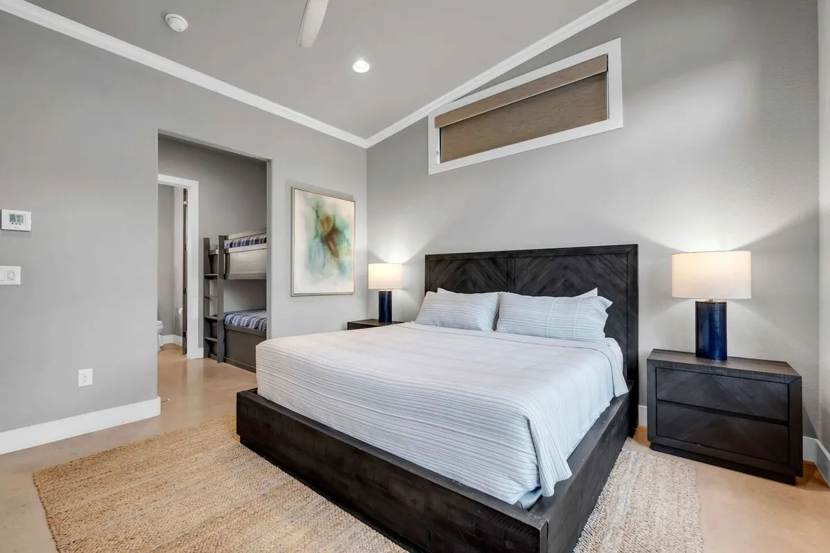 Wander Kingsland Lake #28