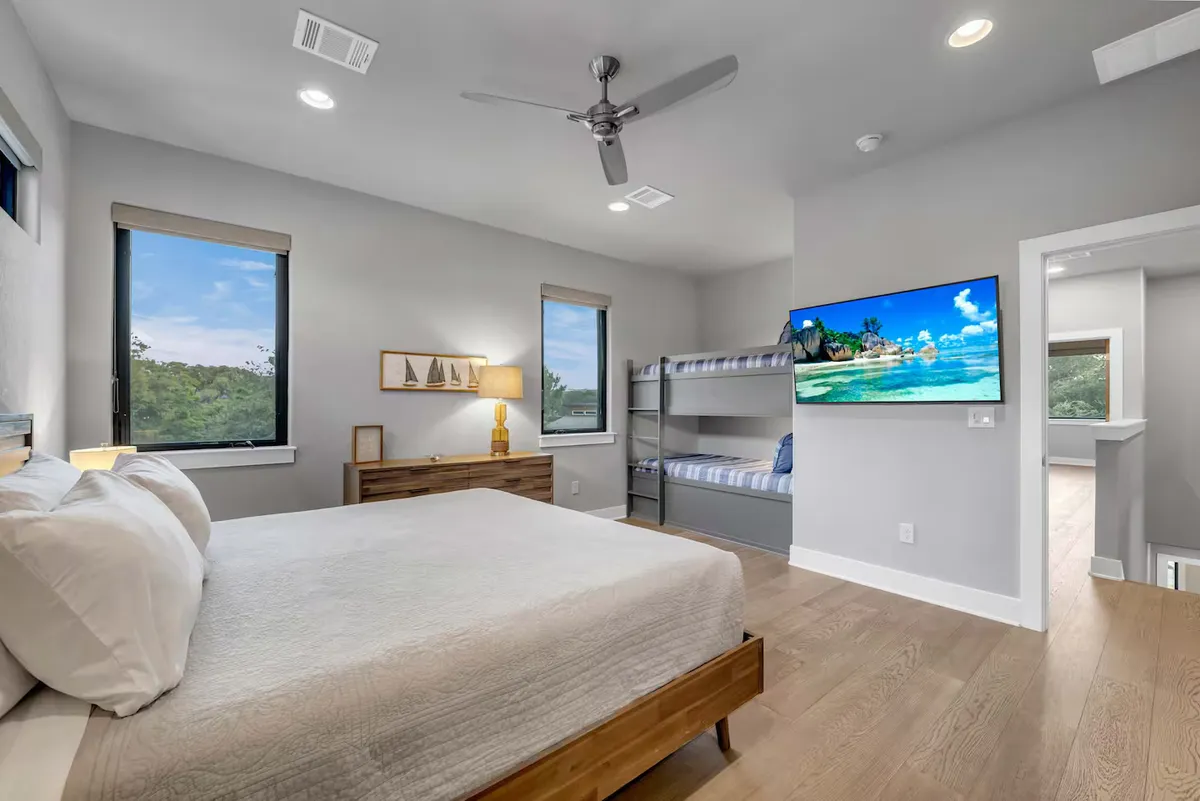 Wander Kingsland Lake #31