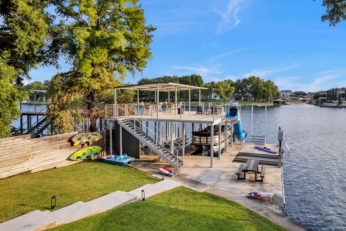 Wander Kingsland Lake #46