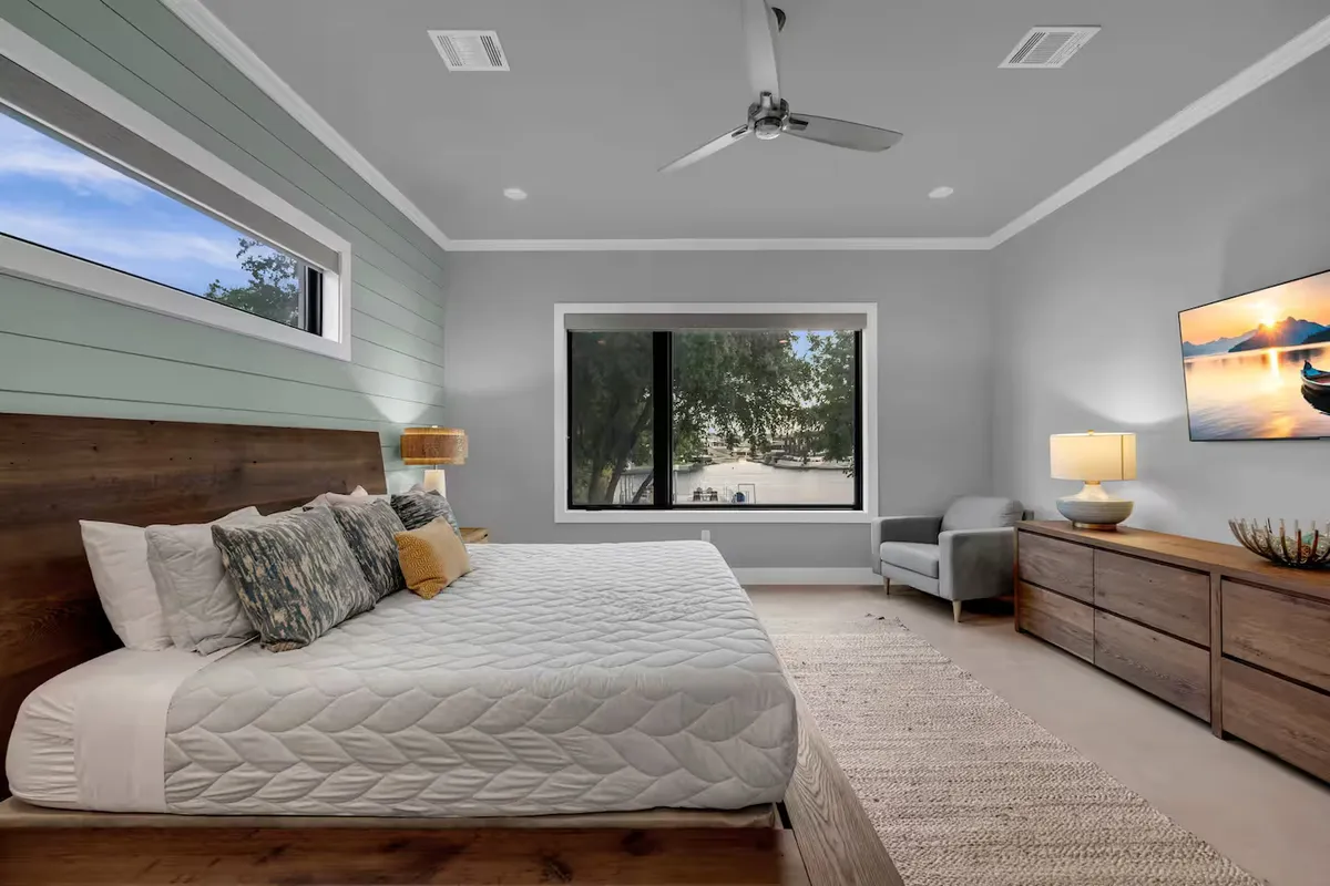 Wander Kingsland Lake #33