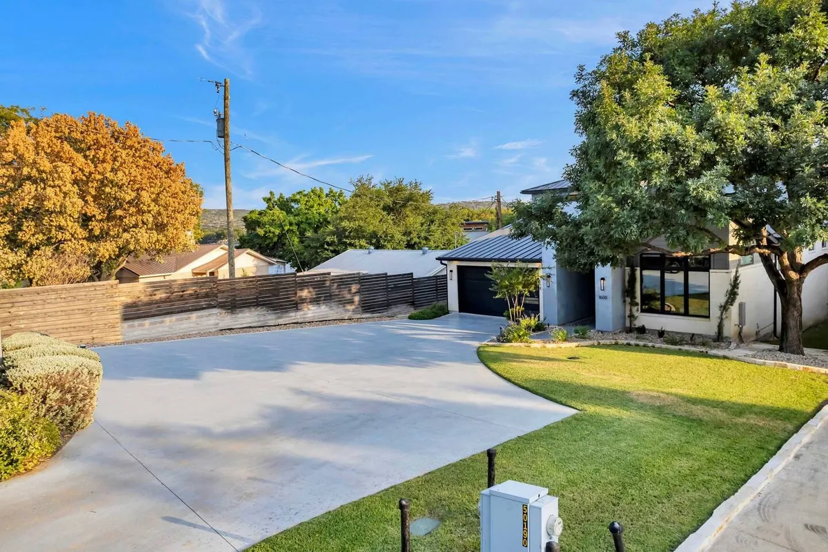 Wander Kingsland Lake #54