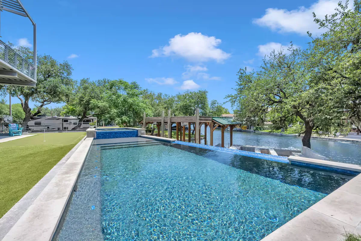 Wander Kingsland Shores #58