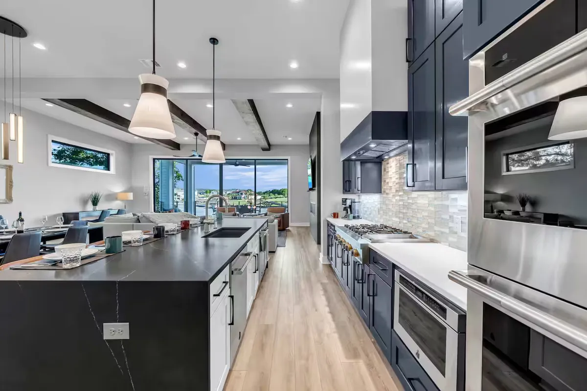 Wander Kingsland Breeze #33