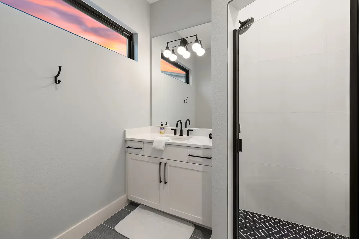 Wander Kingsland Horizon #15