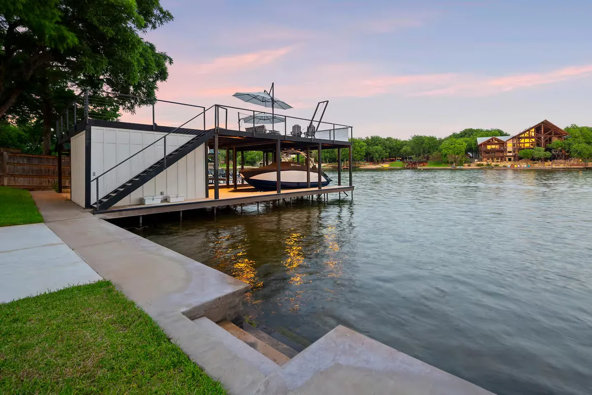 Wander Kingsland Waters #8